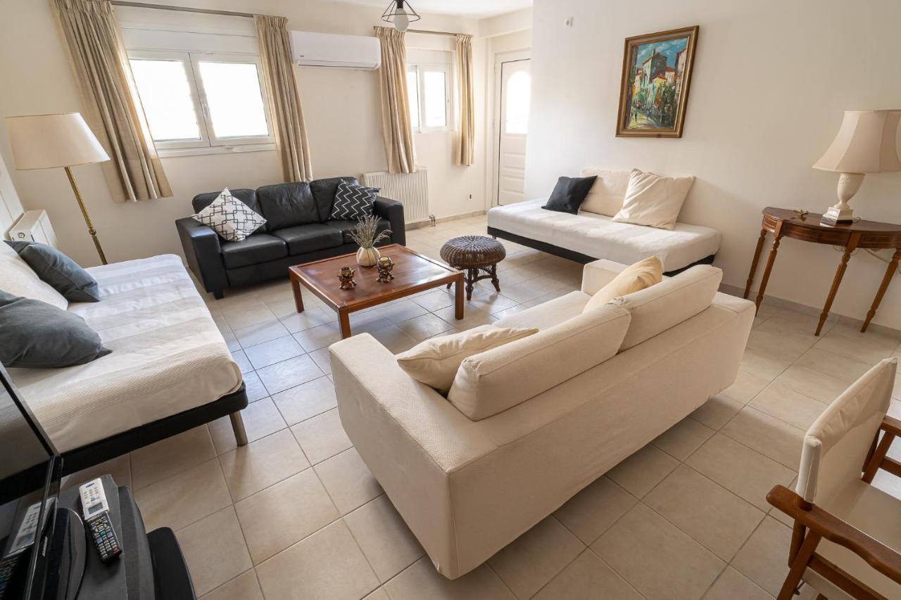 דירות Vrahati Casa D'Arte מראה חיצוני תמונה